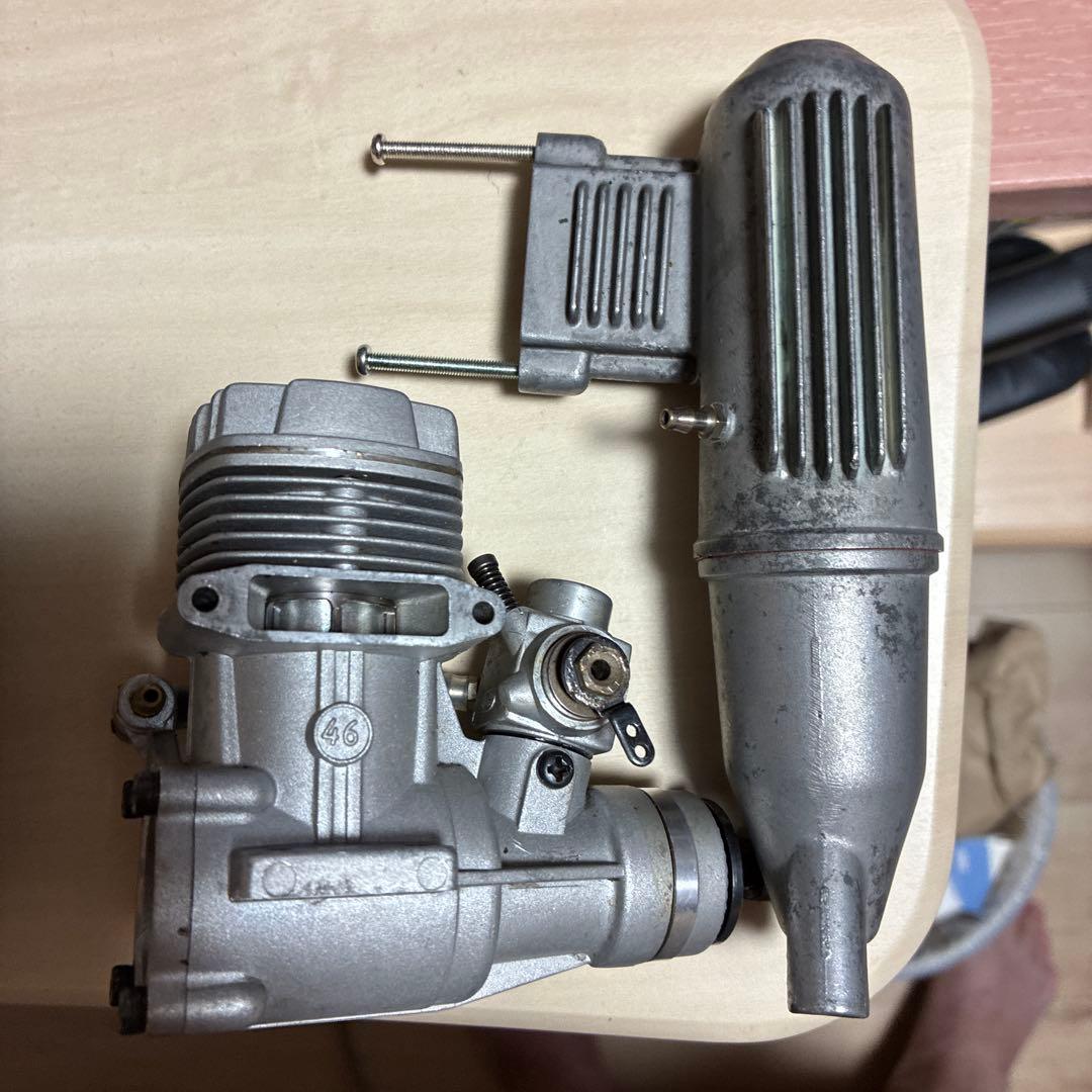 O.S. MAX FX 46 エンジン