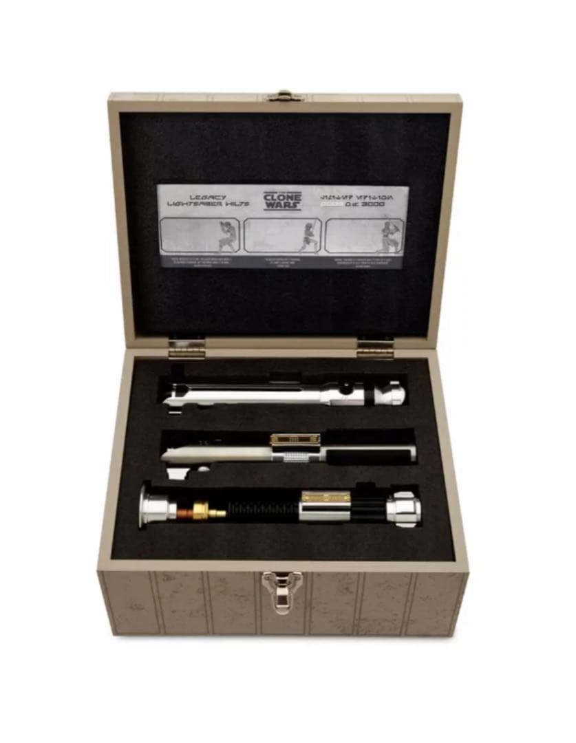 スターウォーズ レガシー ライトセーバー 【全世界限定3000セット】