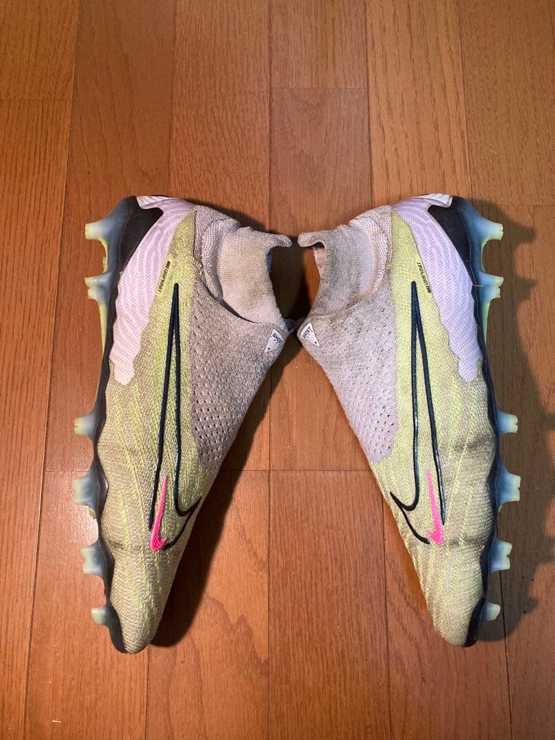 Nike Phantom GX elite FG 27.0 イエロー