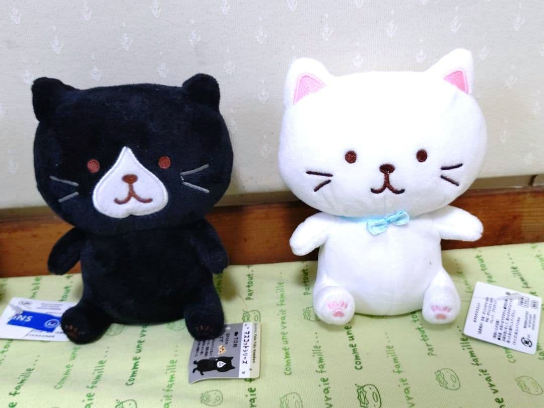 HAPiNS　ふくふくにゃんこ　ぬいぐるみ　バースデー着せ替え　まとめ売り