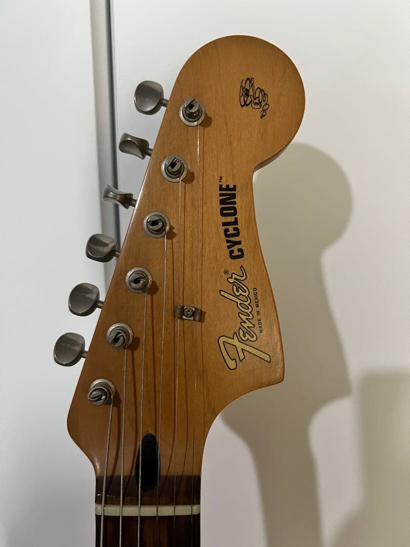 ギター Fender Mexico Cyclone