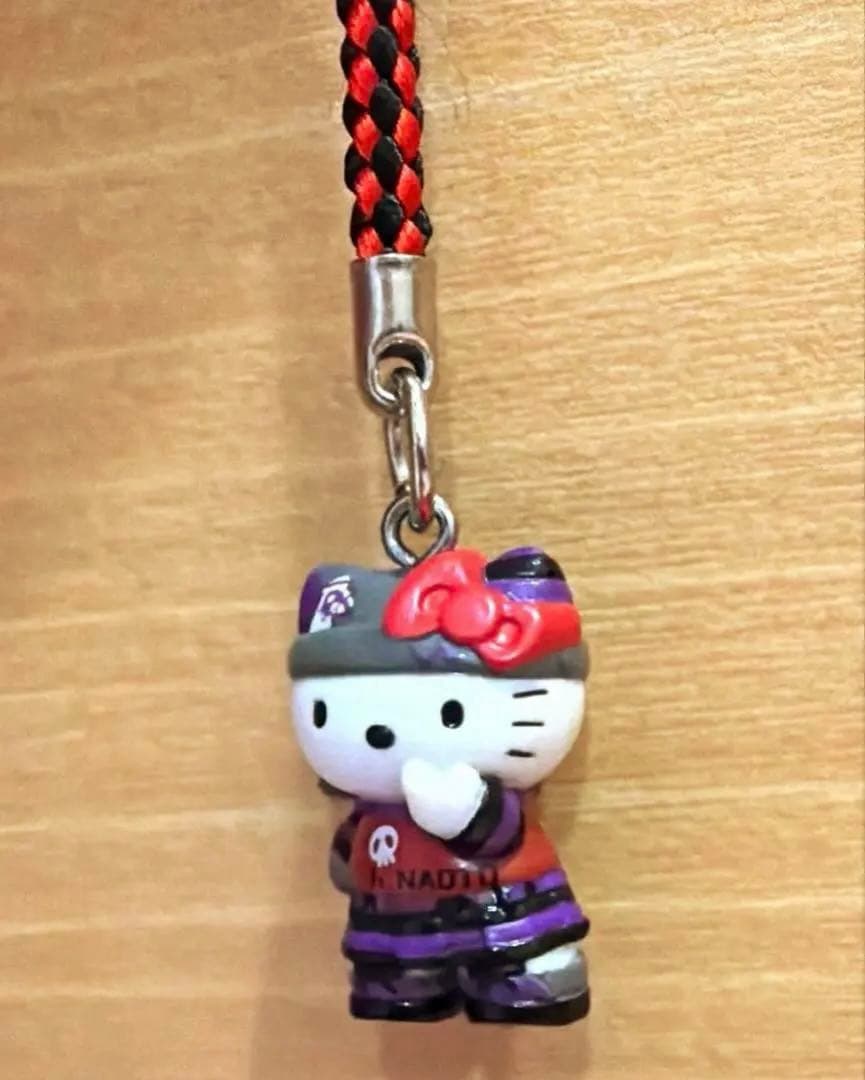 ♡レア♡ハローキティ h.NAOTO コラボ パンク ストラップ ロック 猫耳